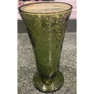 INDIANA GLASS Vintage Vase with Raised Grape Pattern circa 1940s/50s
